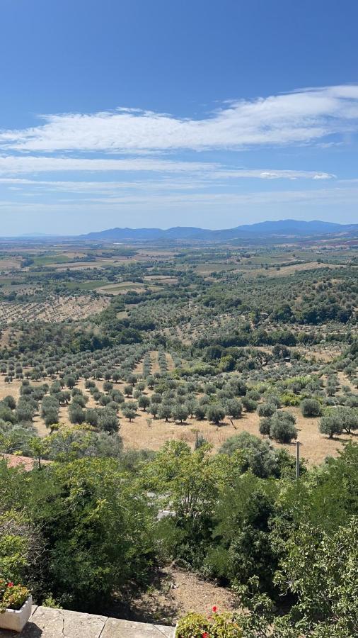 Tenuta Di Fattoria * Montemassi